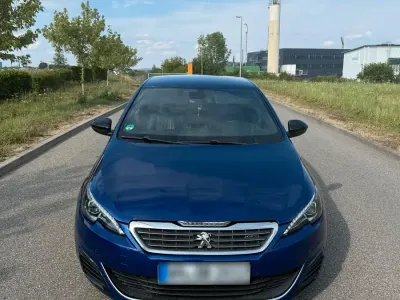 Gebraucht Peugeot 308 GT 180 PS (132 kW) 2015 Blau Kombi