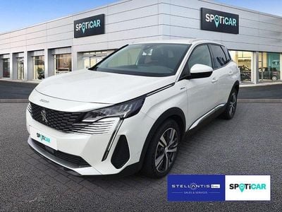 Weiß Gebraucht 2021 Peugeot 3008 Allure SUV | 19.990 € (Guter Preis)