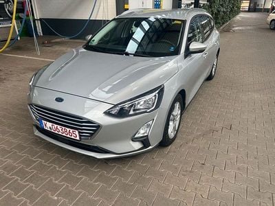 Gebraucht Ford Focus 120 PS (88 kW) 2021 Silber Limousine