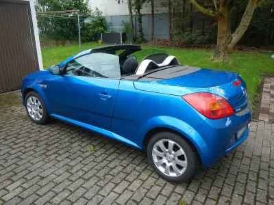 Gebraucht Opel Tigra 90 PS (66 kW) 2006 Blau Cabrio