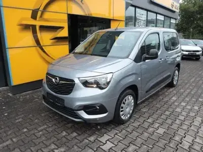 Gebraucht Opel Combo Life Edition 110 PS (80 kW) 2022 Grau Limousine
