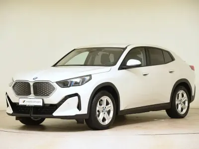 Gebraucht BMW iX2 Performance 225 kW (306 PS) 2025 Weiß SUV