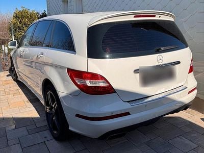 Gebraucht Mercedes R350 265 PS (194 kW) 2013 Weiß Van / Kleinbus