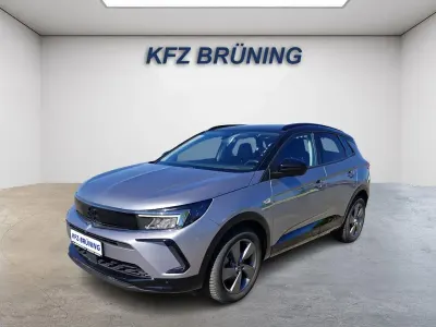 Gebraucht Opel Grandland X 224 PS (164 kW) 2023 Quarz silber metallic (metallic) SUV