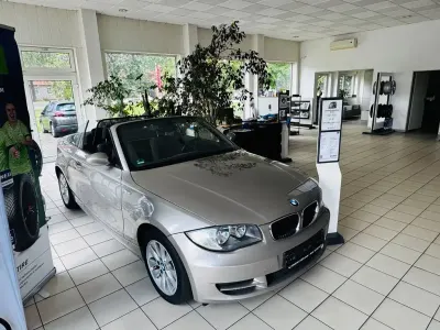 Gebraucht BMW 118 Cabriolet Advantage 143 PS (105 kW) 2009 Schwarz Cabrio