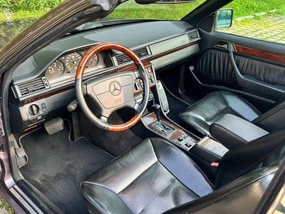 Gebraucht Mercedes 320 220 PS (161 kW) 1994 Violet Cabrio