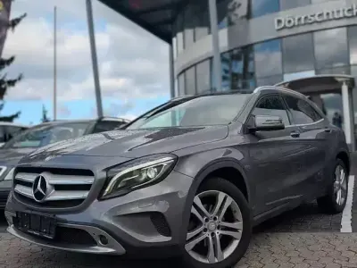 Gebraucht Mercedes GLA220 Urban 177 PS (130 kW) 2016 Grau SUV