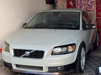 Gebraucht Volvo C30 Summum 220 PS (161 kW) 2009 Weiß Kleinwagen