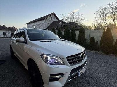 Gebraucht Mercedes ML350 258 PS (189 kW) 2015 SUV