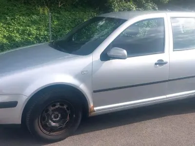 Gebraucht VW Golf IV 75 PS (55 kW) 2002 Silber Limousine