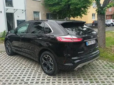 Gebraucht Ford Edge Titanium 324 PS (238 kW) 2019 Schwarz SUV