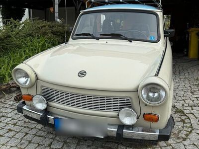 gebraucht Trabant 601 LX Papyrus/ blau Bj. 1989 Originalzustand