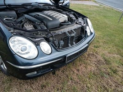 Mercedes E270