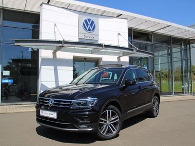 Deep black perleffekt Gebraucht 2020 VW Tiguan Highline SUV | 28.890 € (Etwas zu teuer)