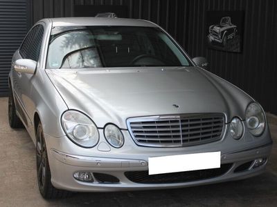 Mercedes E240