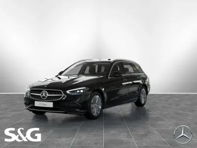 Gebraucht Mercedes C200 204 PS (150 kW) 2023 Unilack schwarz Kombi