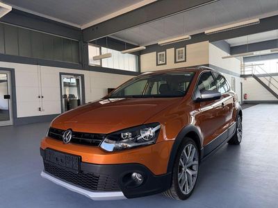 Usata VW Polo Cross 110 CV (80 kW) 2015 Arancione Utilitaria