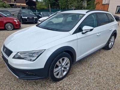 Weiß Gebraucht 2015 Seat Leon X-Perience 4Drive Kombi | 8.650 €