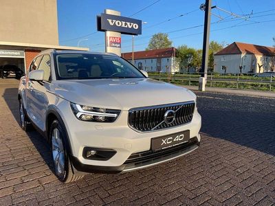 Usado Volvo XC40 Momentum 150 HP (110 kW) 2020 Cinzento SUV