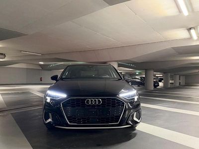 Begagnad Audi A3 Advanced 204 HK (150 kW) 2021 Svart Sedan