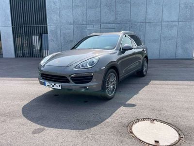 Porsche Cayenne S E-Hybrid