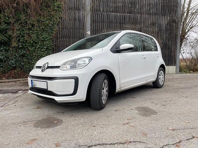 Weiß Gebraucht 2019 VW up! Kleinwagen | 11.900 € (Etwas zu teuer)