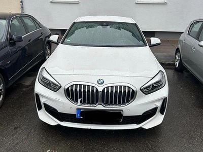 Usata BMW 118 M Sport 140 CV (102 kW) 2022 Bianco Utilitaria