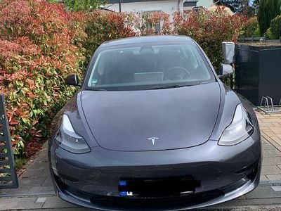 Second-hand Tesla Model 3 Standard Range Plus 225 kW (306 CP) 2021 Gri Berlinǎ