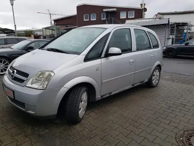 Używany Opel Meriva 90 KM (66 kW) 2005 Srebrny Minivan