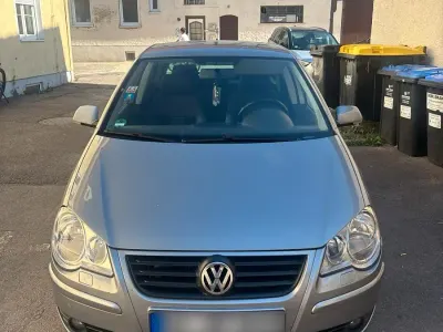 Gebraucht VW Polo 80 PS (58 kW) 2008 Grau Kleinwagen