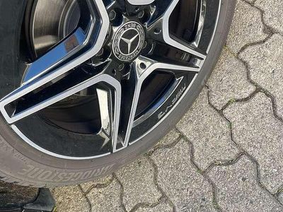 Usata Mercedes CLA200 150 CV (110 kW) 2021 Nero Station wagon