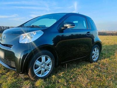 Gebraucht Toyota iQ 69 PS (50 kW) 2009 Schwarz Kleinwagen