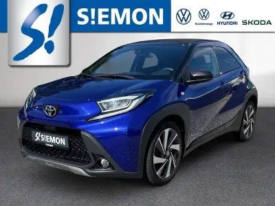 Gebraucht Toyota Aygo X X-plore 72 PS (52 kW) 2022 Blau SUV
