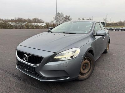 Gebraucht Volvo V40 Momentum 150 PS (110 kW) 2016 Grau Limousine