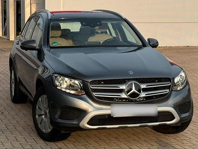 Gebraucht Mercedes GLC250 Exclusive 204 PS (150 kW) 2017 Grau SUV