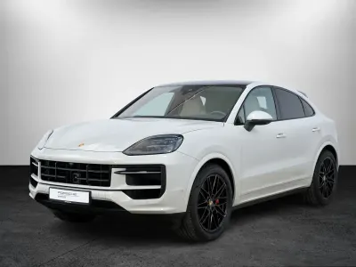 Gebraucht Porsche Cayenne 475 PS (349 kW) 2023 Beige SUV