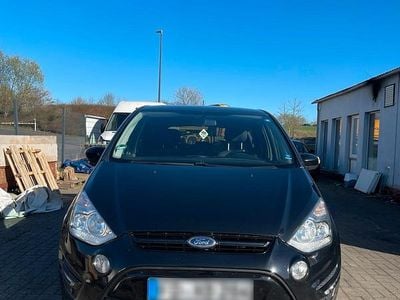 Gebraucht Ford S-MAX S 140 PS (102 kW) 2014 Schwarz Van / Kleinbus