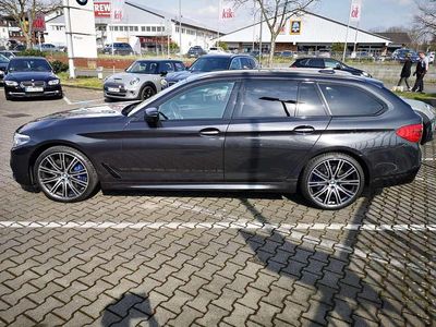 Gebraucht BMW 540 Sport Line 320 PS (235 kW) 2018 Grau Kombi