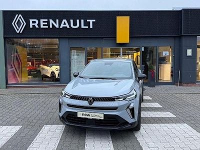 Grau Gebraucht 2025 Renault Captur Techno SUV | 25.990 € (Guter Preis)