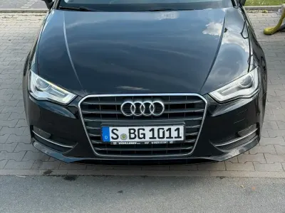 Gebraucht Audi A3 Ambiente 122 PS (89 kW) 2014 Schwarz Coupé