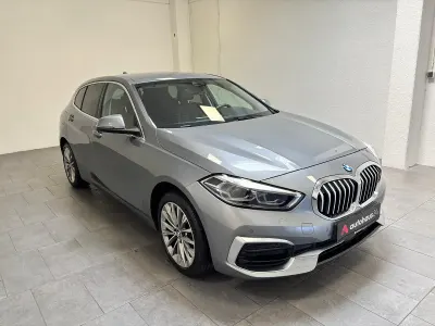 Gebraucht BMW 118 Luxury Line 136 PS (100 kW) 2022 Grau Kleinwagen