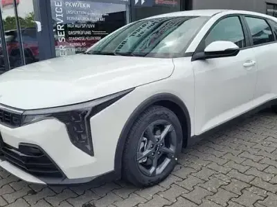 Neu Kia K4 Vision 116 PS (85 kW) 2026 Andere Limousine