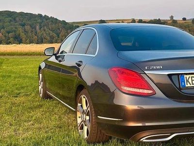 Mercedes C200