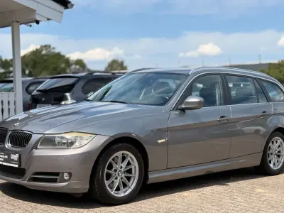Gebraucht BMW 318 Comfort Edition 143 PS (105 kW) 2011 Grau Limousine