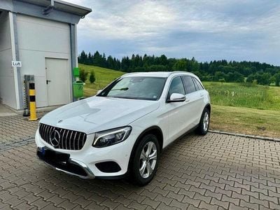 Mercedes GLC220