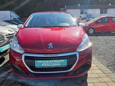Gebraucht Peugeot 208 68 PS (50 kW) 2018 Rot Kleinwagen