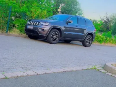 Gebraucht Jeep Grand Cherokee Limited 290 PS (213 kW) 2017 Andere farben SUV