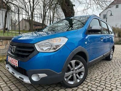Gebraucht Dacia Lodgy Stepway 116 PS (85 kW) 2015 Blau Van / Kleinbus