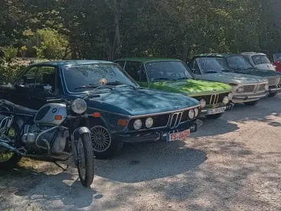 Second-hand BMW 2002 165 CP (121 kW) 1974 Verde Berlinǎ