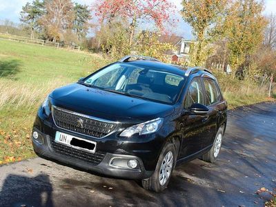 Gebraucht Peugeot 2008 Allure 83 PS (61 kW) 2018 Schwarz SUV